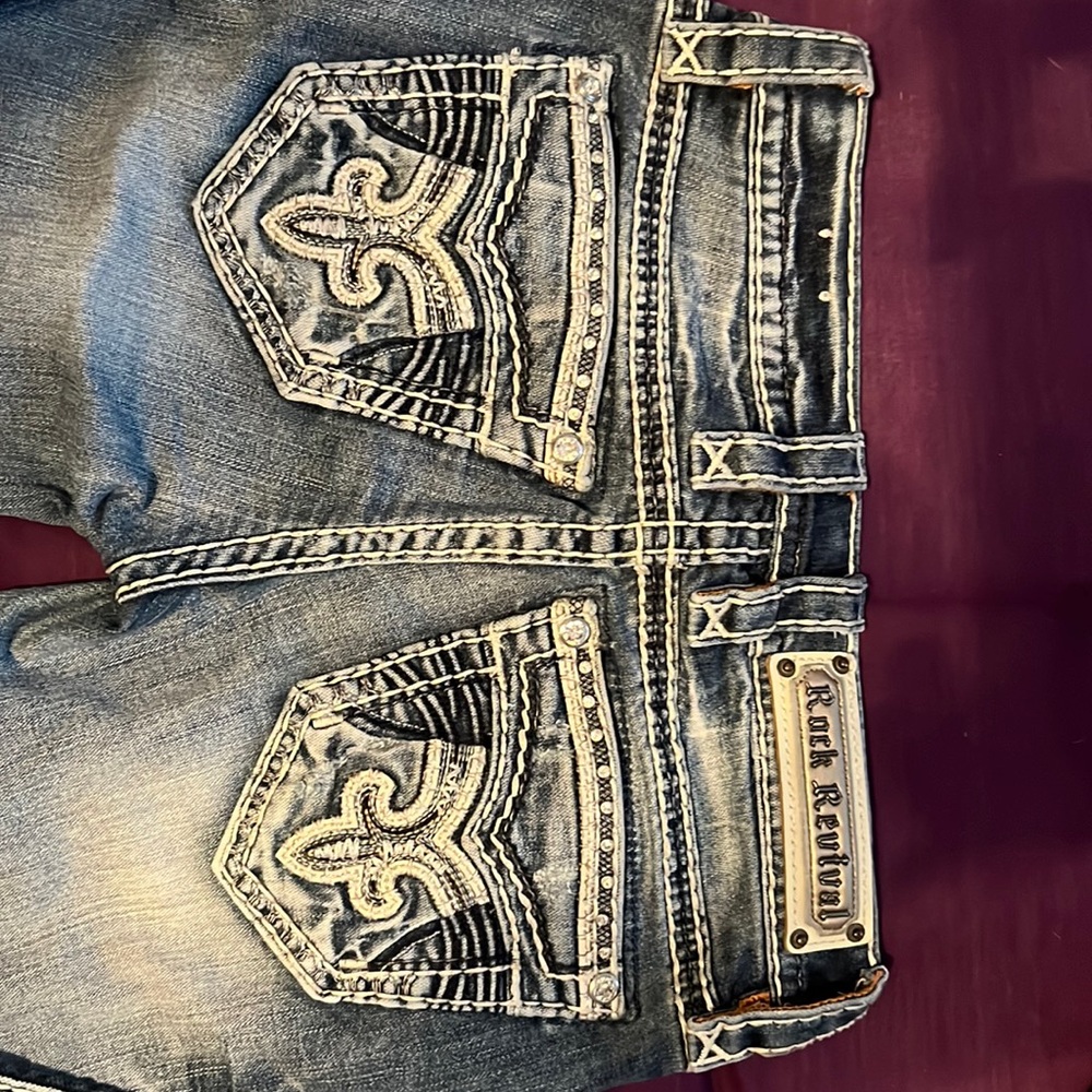 Rock Revival Light Wash Skinny Jeans